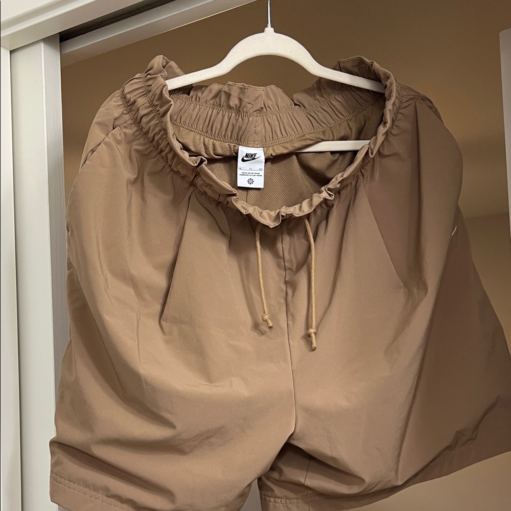 Nike Beige Elastic Shorts